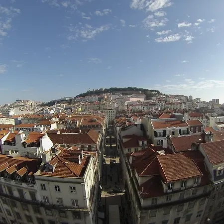 Window To Ii Lägenhet