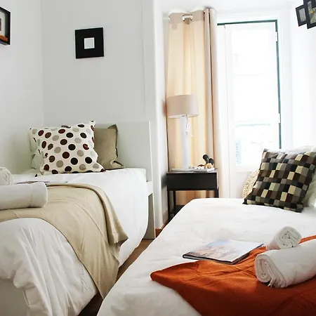 Window To Ii Lägenhet *